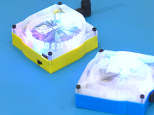 Load image into Gallery viewer, Paradar: a handheld ADS-B receiver, traffic, altimeter and navigation